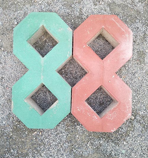 广场路面手机看片在线免费